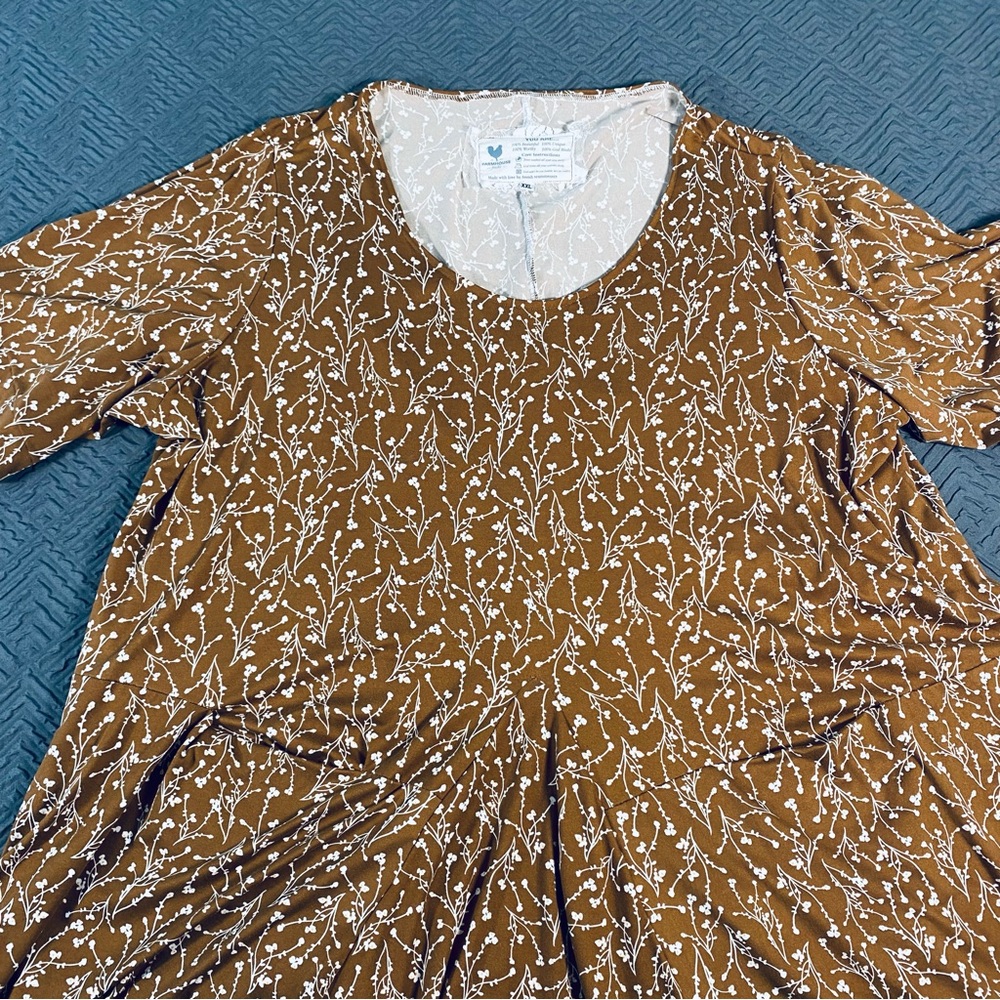 Amish Made Farmhouse Frocks Tan Floral Bertha Dress XXL